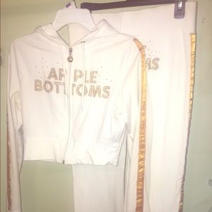 Apple Bottom sweatsuit